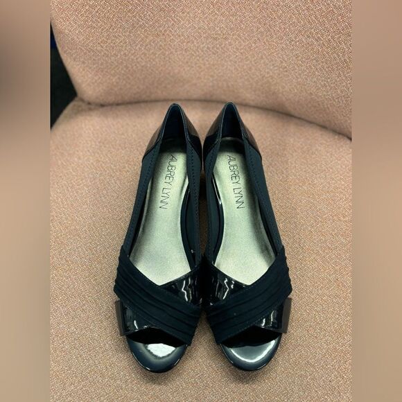 New Aubrey Lynn AL-Caleigh Dark Navy open toe flat 8M - Picture 6 of 6